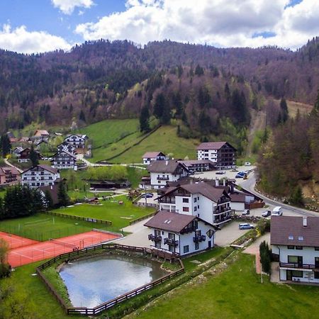 Resort Cheile Gradistei Moieciu 모시유드서스 외부 사진